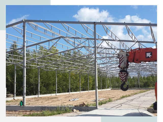 Строительство конюшен в Лысьва от 615 руб. под ключ