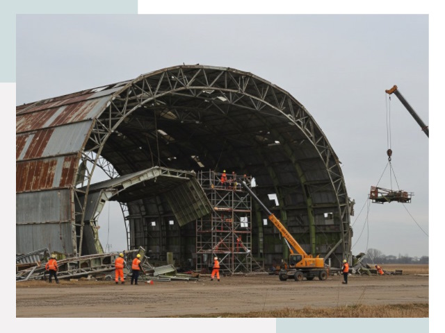 Демонтаж ангаров в Лысьве
