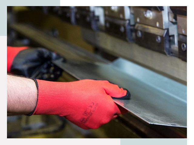 Гибка металла в Лысьва от 615 руб. - Надёжно и быстро