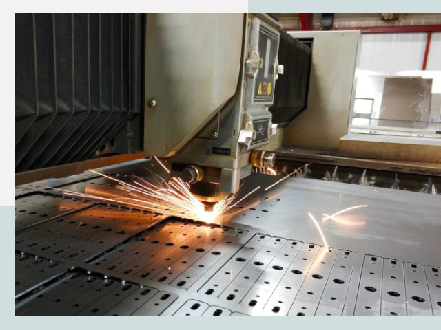 Лазерная резка металла в Лысьве от 615 руб.